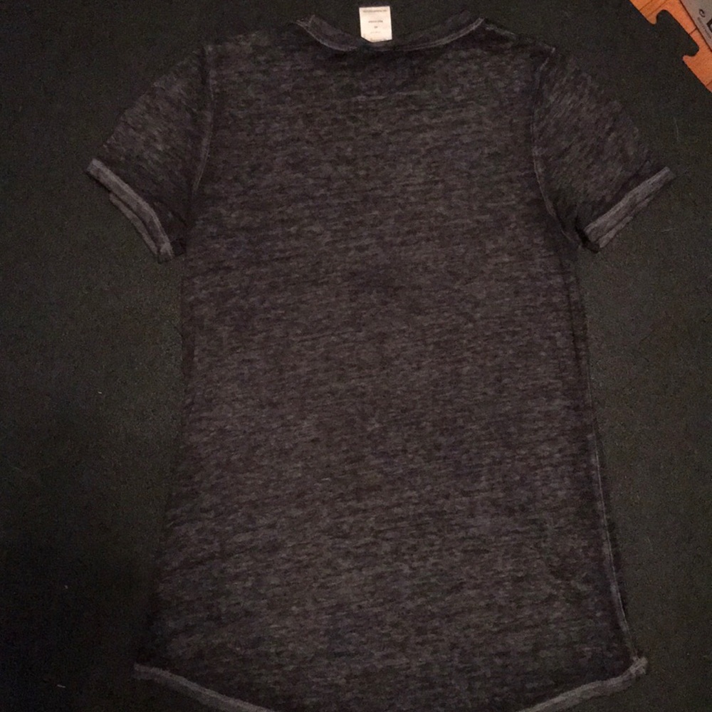 Disney Mickey Mouse Tee - Picture 4 of 4